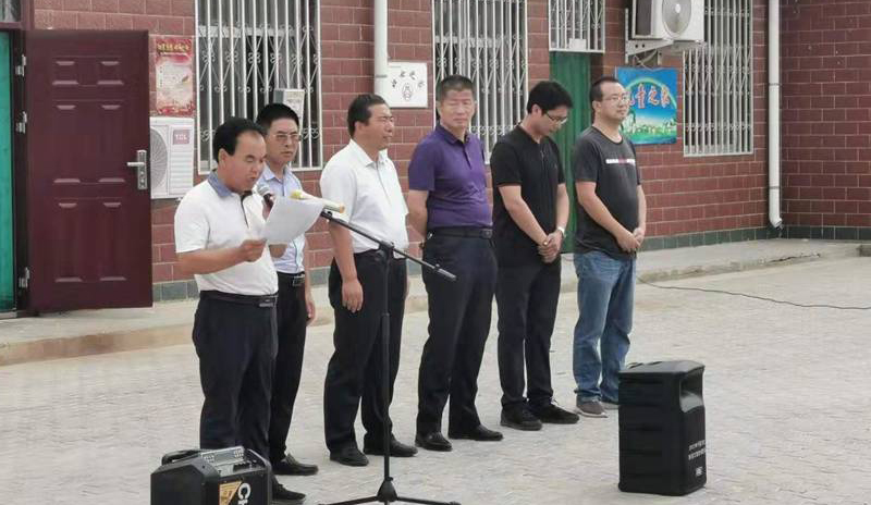 寧夏回族自治區(qū)吳忠市同心縣農(nóng)業(yè)局展會，愛麗潔農(nóng)村廁所改造產(chǎn)品備受歡迎！